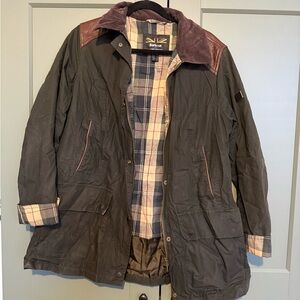 Barbour Utility Jacket in Olive with Plaid Interior
